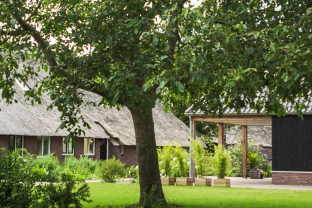 Ermerhoek, In De Hof Eksteriør bilde